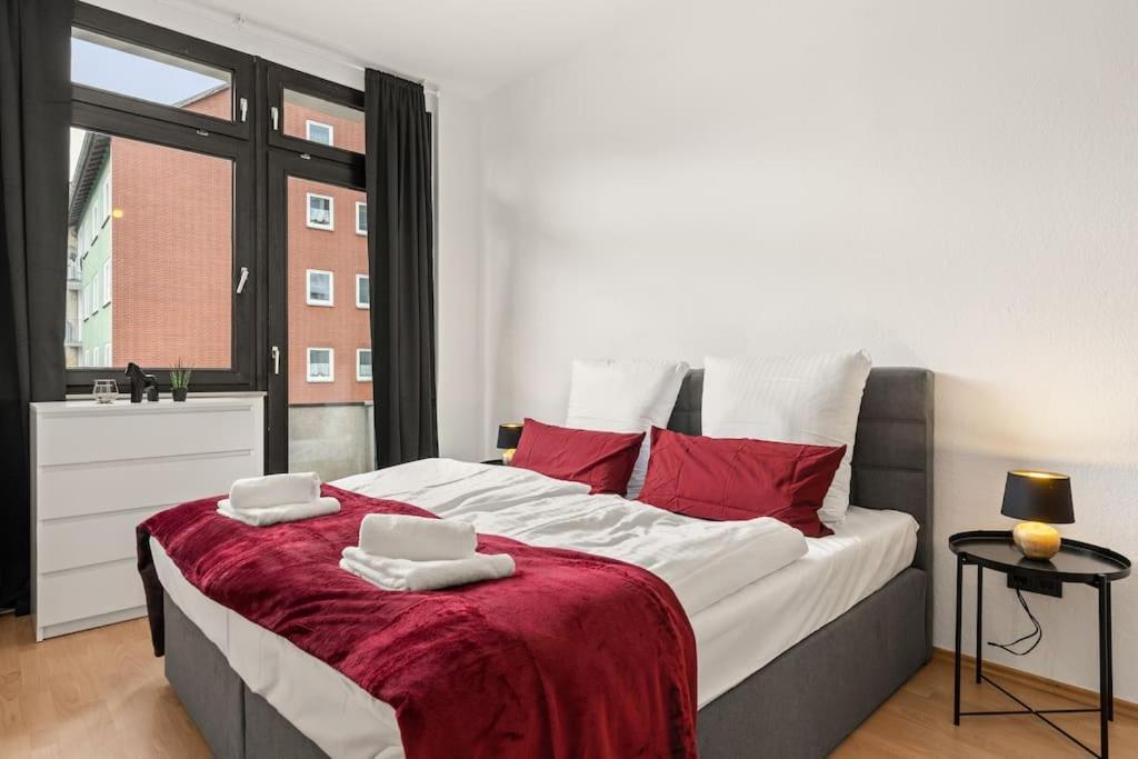 Zentrales Apartment - 2 Boxspringbetten - Netflix Kassel Dış mekan fotoğraf